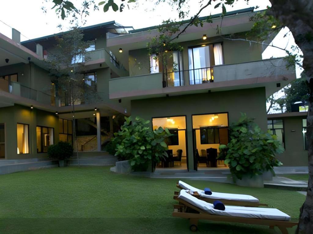 Mangrove Escapes Resort Bentota Esterno foto