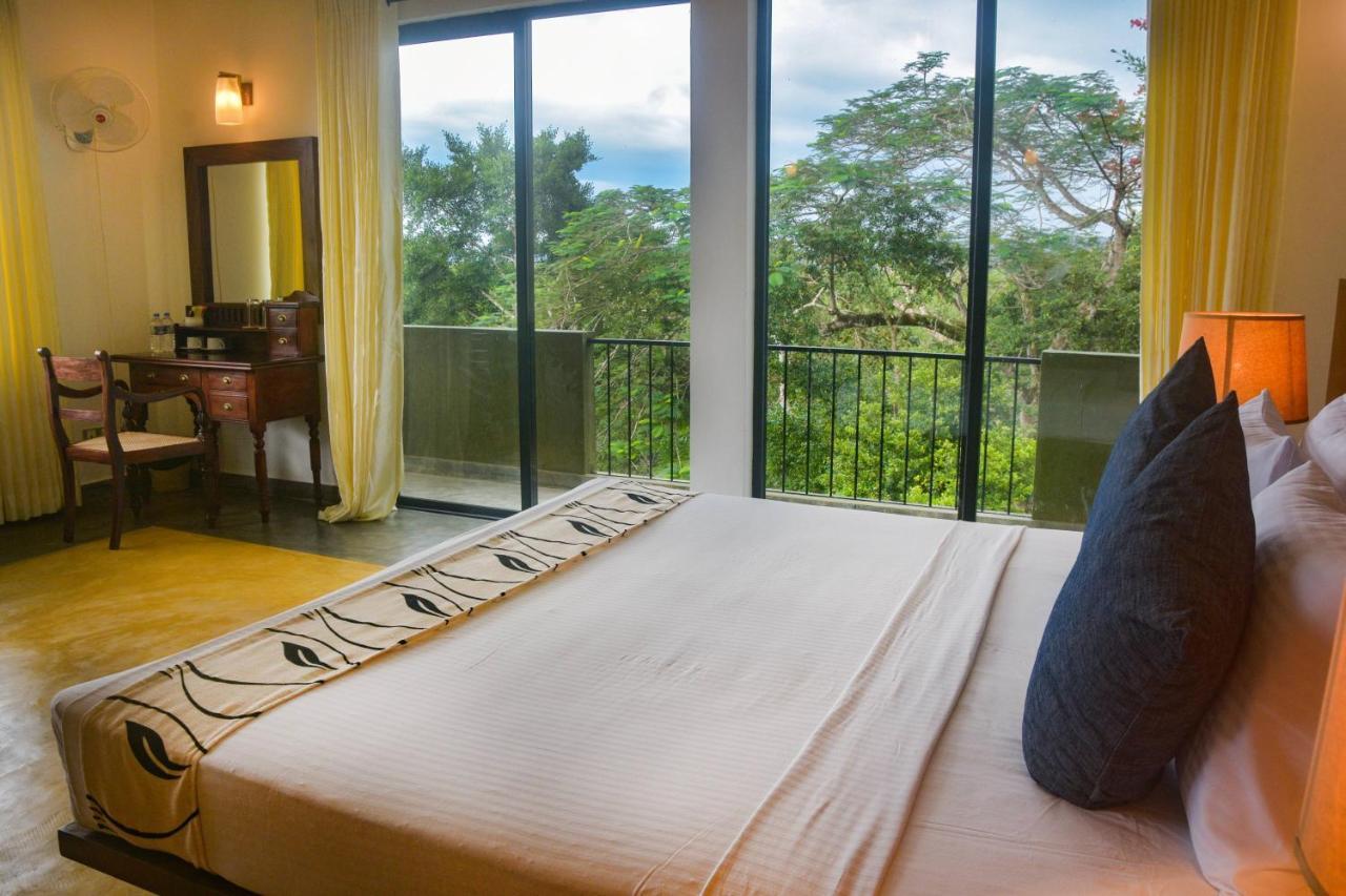 Mangrove Escapes Resort Bentota Esterno foto