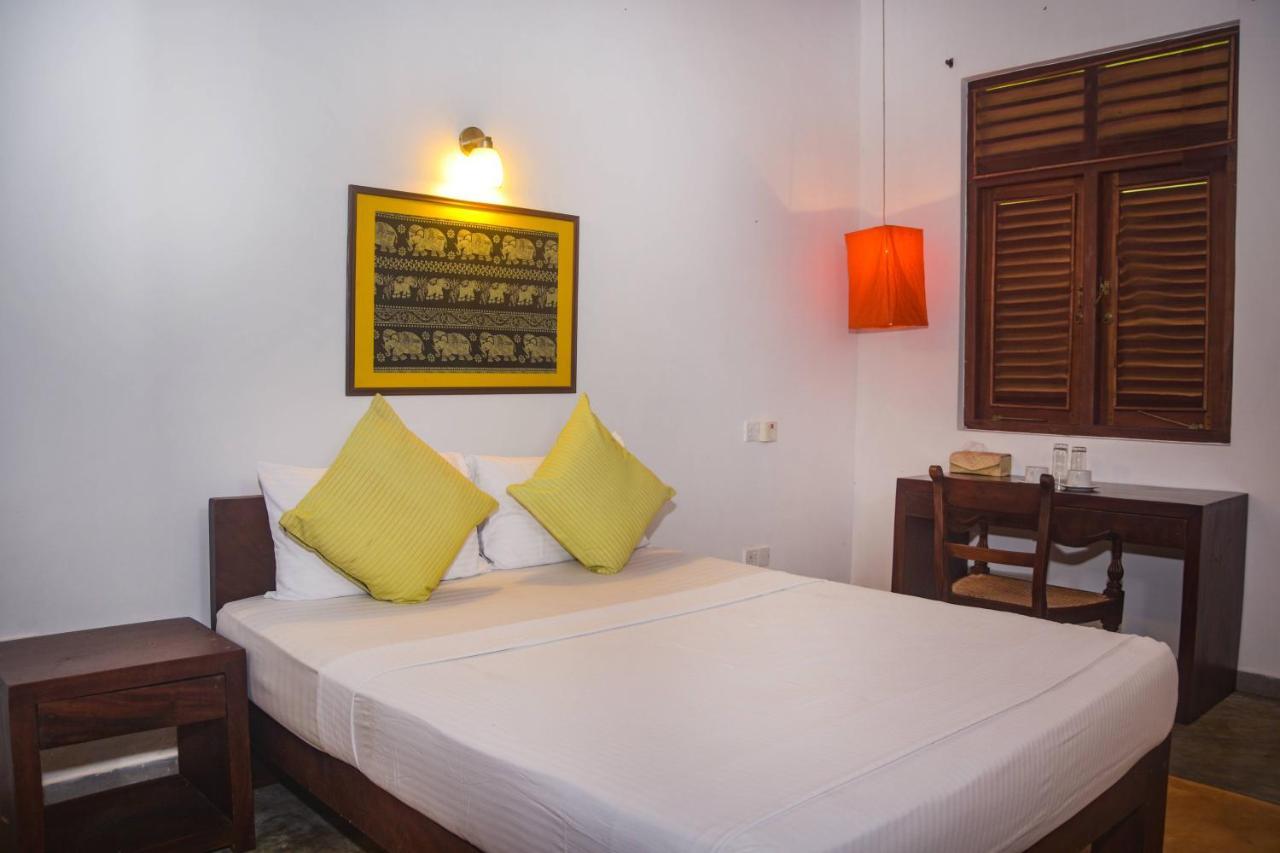 Mangrove Escapes Resort Bentota Esterno foto